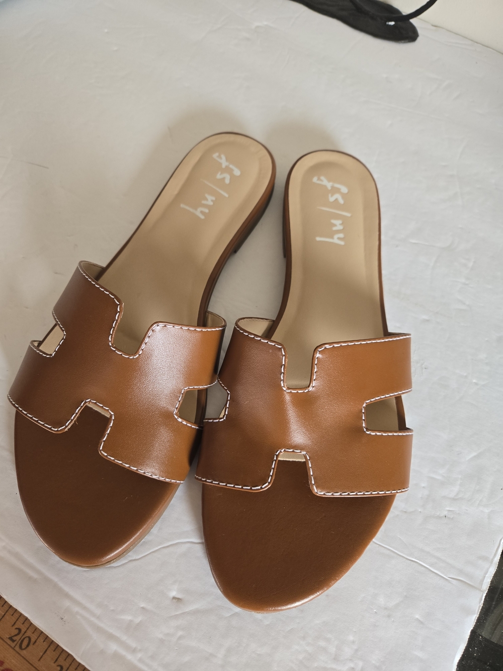 Women's Fs N Y Tan Slide Sandals with Cutout Strap 10.5B French Bottoms